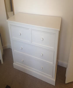Made to measure chest of drawers