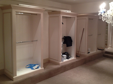 Made to Measure Cloths Display Units 